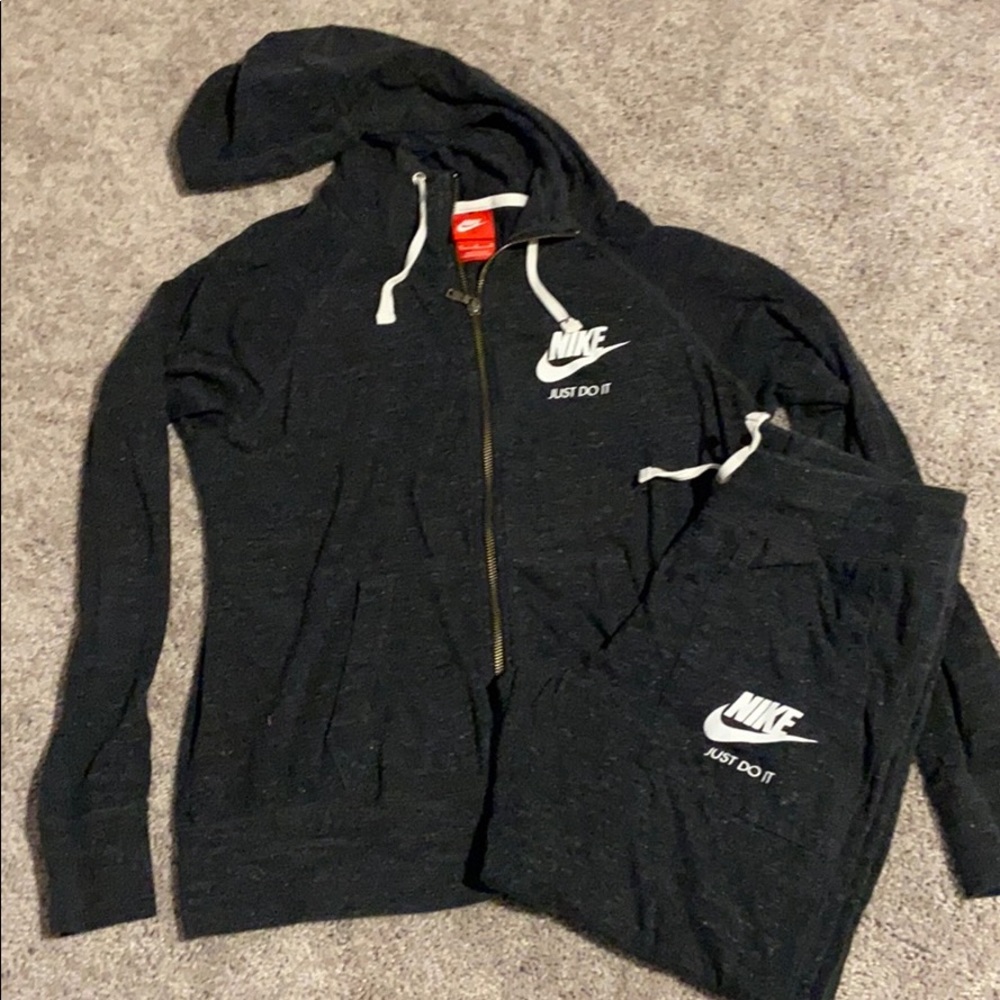 Nike jacket and Capri pants